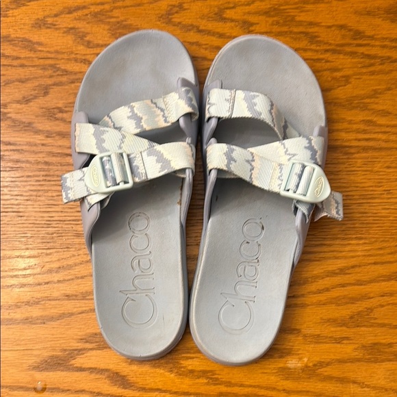 Chaco Gray Sandals - Picture 3 of 4